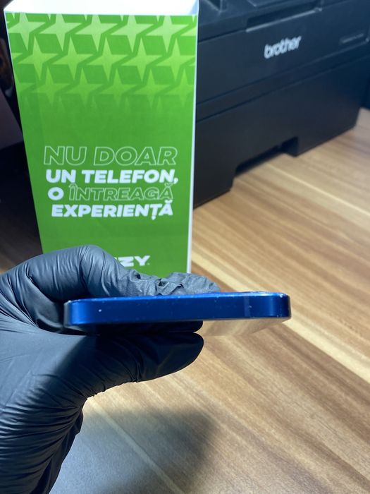 iPhone 12 / 128 GB / Garanție 24 luni | Sănătate baterie 100% / Bun