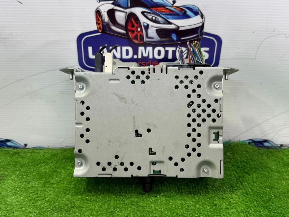 SISTEM AUDIO / RADIO CD FORD PUMA 2024 1.0 BENZINA EcoBoost Hybrid MHEV COD OEM M1BT-18K810-LNA 2620287 2020-2024