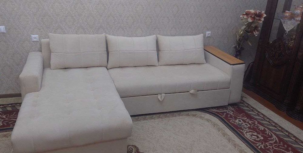 Раскладной диван сотилади