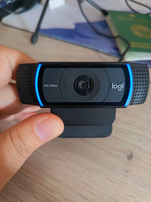 Продам Вебь-камера Logitech C920