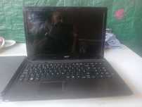Vand 2 laptopuri sau schimbb