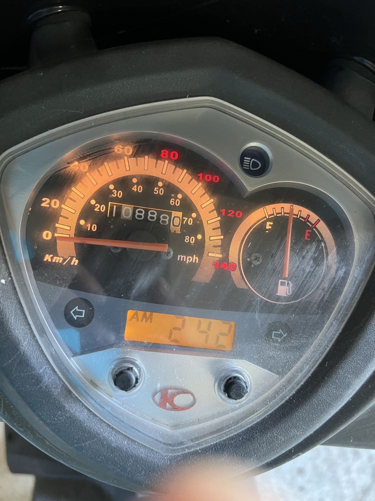 Vand scuter  Kymko Agility 125cc
