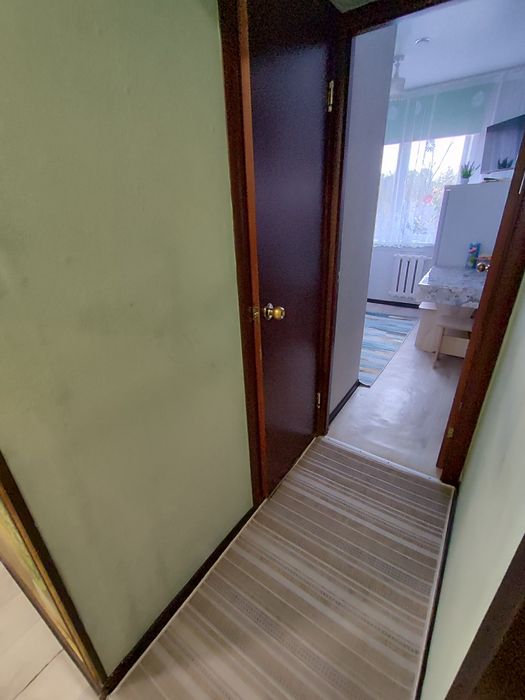 Продается 2-комн (7-78, 1 эт)