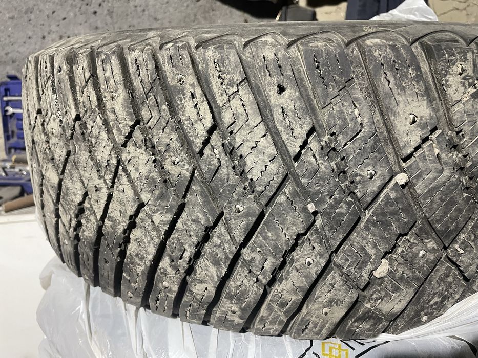 Шины  Р 19. 245/55