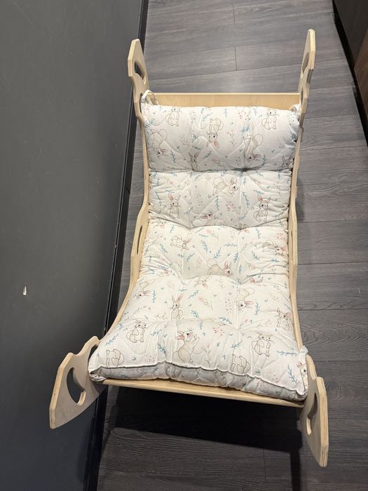 Дървена люлка,катерушка,бюро-3 в едно