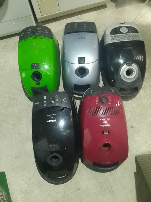 Vând aspirator miele