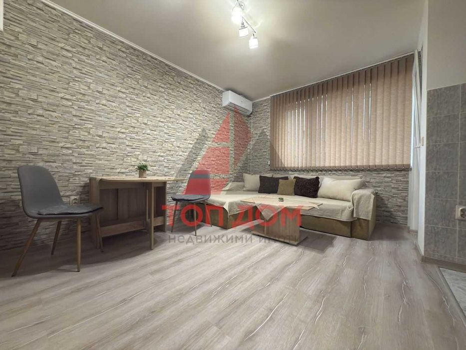 Дава се под наем Двустаен апартамент в Варна, Лятно кино Тракия - 45 кв.м за 459 € - Снимка #2