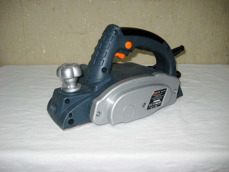 Рубанка электрический оригинал ProRab 710W идеальном рабочим состоянии