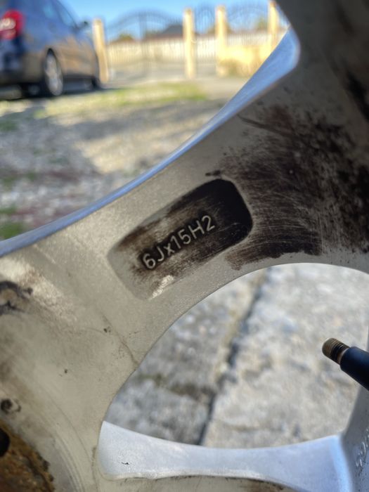 Vand jante pe 15 - 5x112 sau schimb cu altele 5x100 tot pe 15