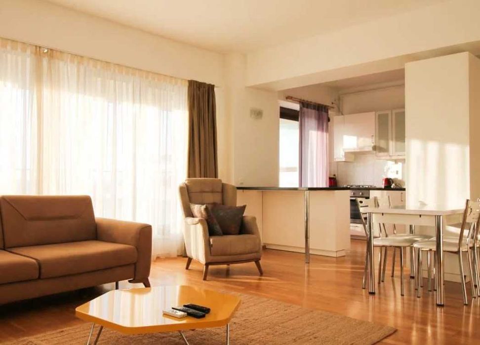 Дава се под наем Тристаен апартамент в Пловдив, Южен - 90 кв.м за 331.5 € - Снимка #1