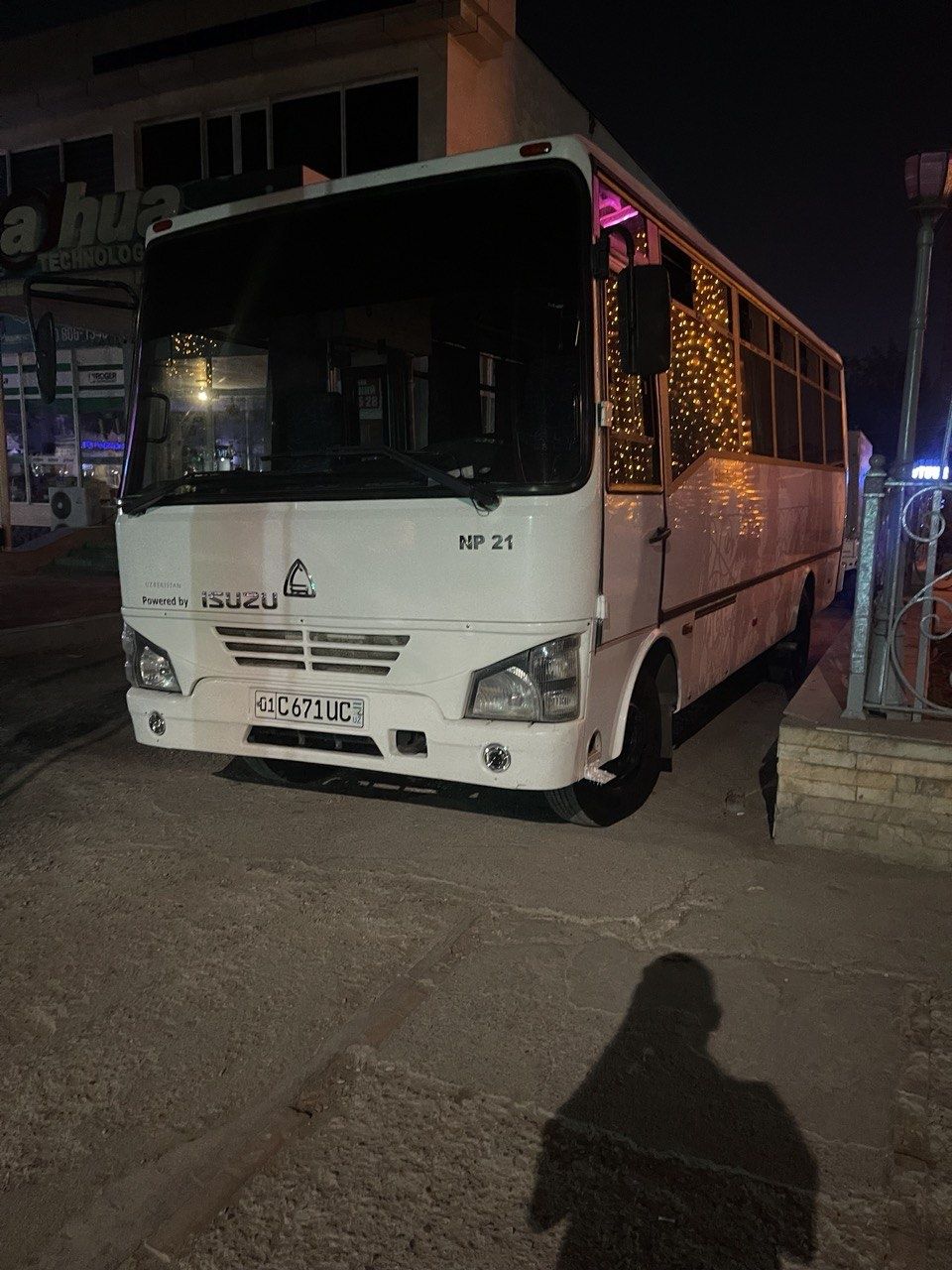 Isuzu to'y marosim xizmatlari
