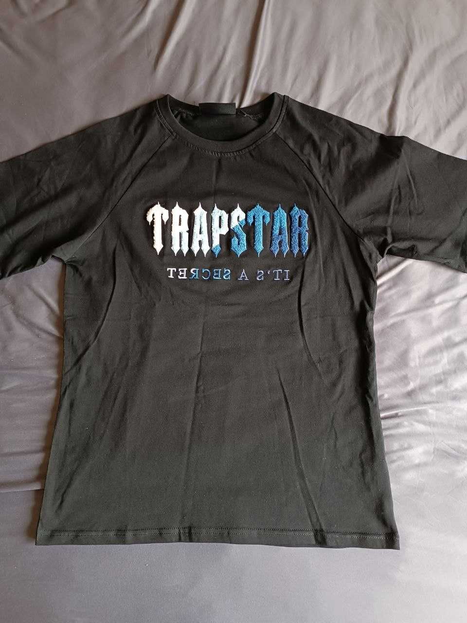 Екип на Trapstar- Тениска + Къси Гащи