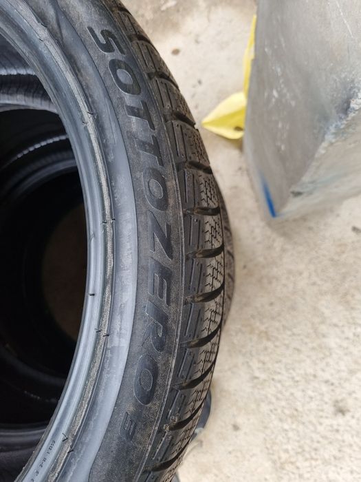 Anvelope iarna Pirelli Winter sottozero 3 285/35 R20 XL 104w