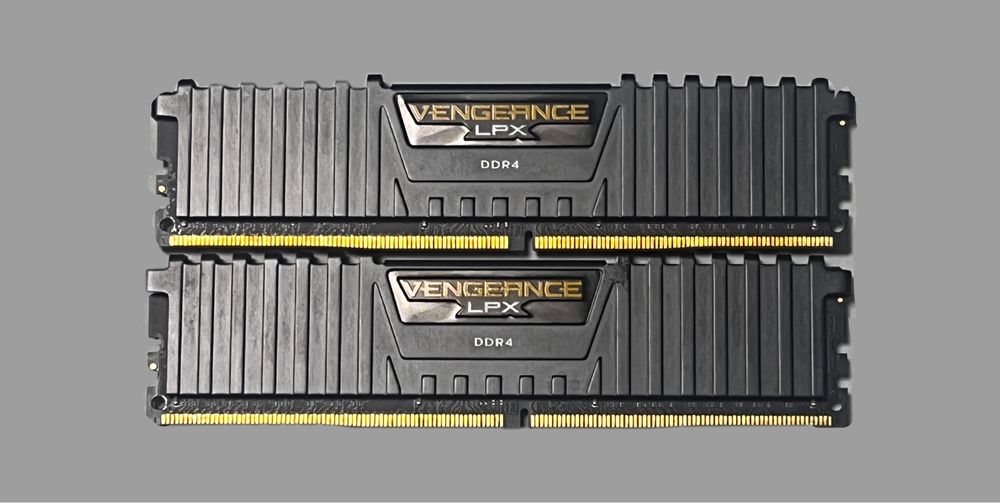 RAM Corsair Vengeance LPX DDR4 32GB 2x16GB – Perfecte, Testate