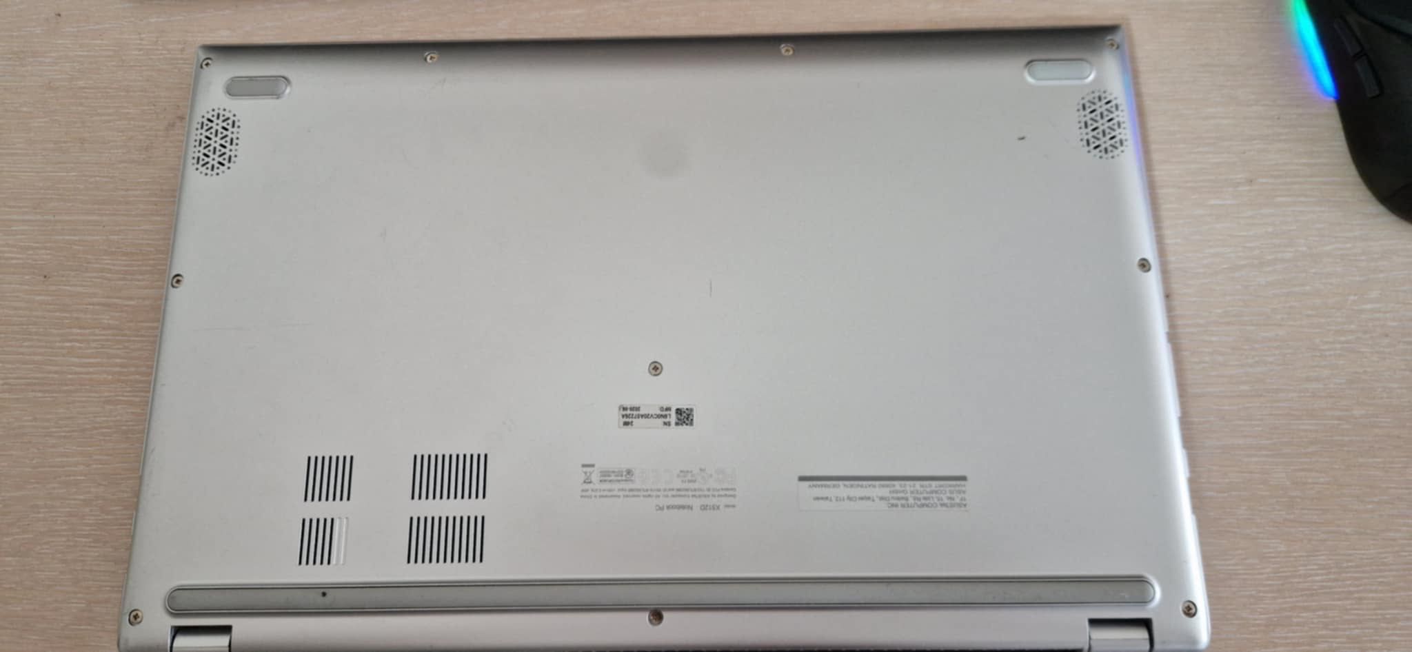 Asus VivoBook 15