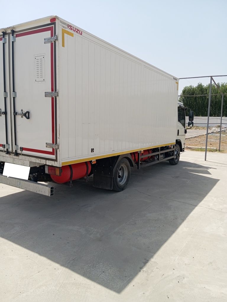 Isuzu 90 COMFORT