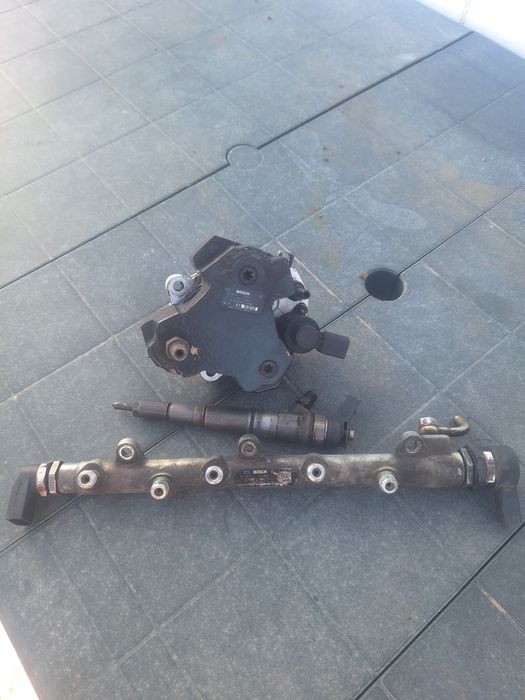 Rampă injectoare,pompă de înalte și injector ,BMW e46 2004, 320,150cp