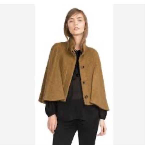 Дамска перелина / късо палто Zara