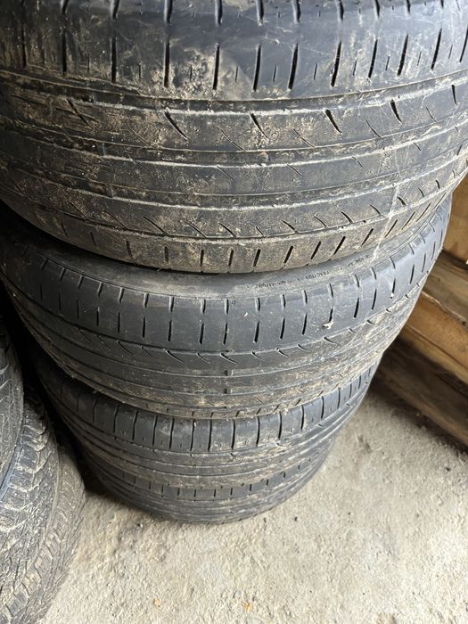 Cauciucuri de Vânzare