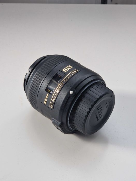 Obiectiv Nikon AF-S DX Micro-NIKKOR 40mm f/2.8G