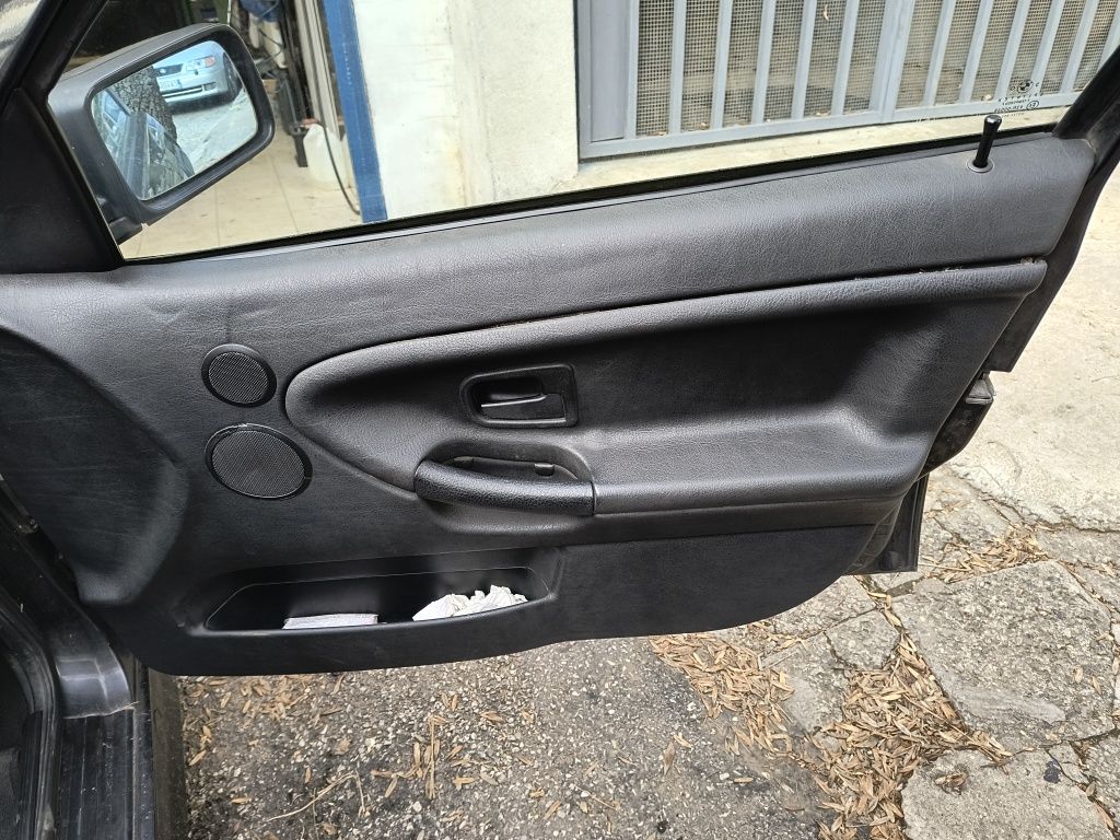 BMW е36 M50B25 седан без ръжди