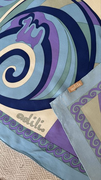 Платок Adili 106*106
