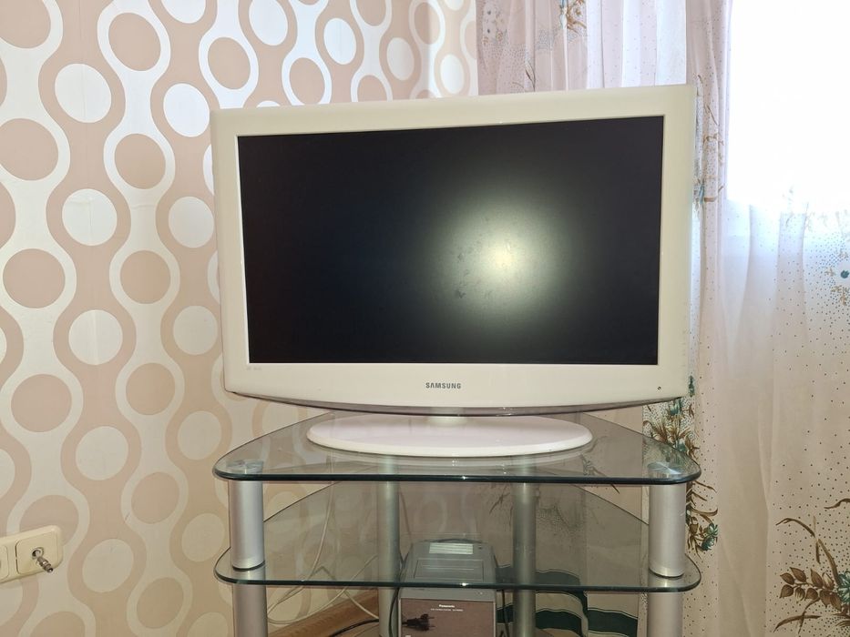 Продам телевизор