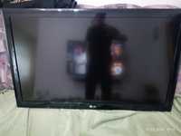 Televizor LCD LG. Defect display bun