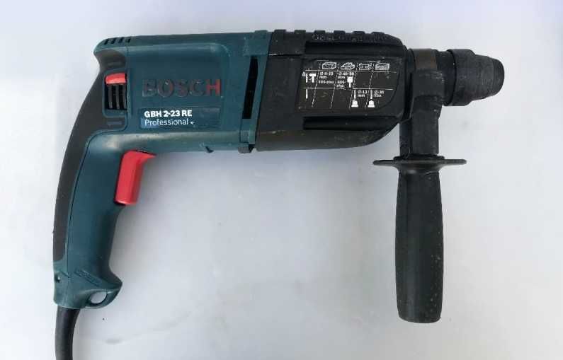 Професионален перфоратор Bosch GBH2-23RE 650W 2.5J