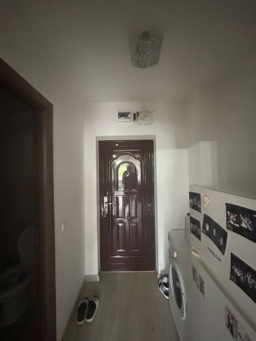 Garsoniera de închiriat