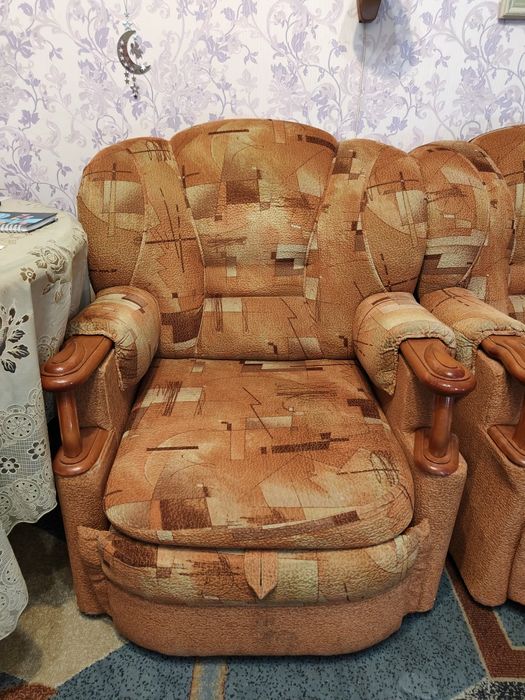 Кресло кровать 2 штуки