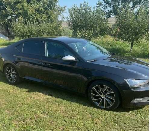 Skoda Superb Laurin&Klement 2.0 TDI - 190 CP /Negru / Scaune ventilate