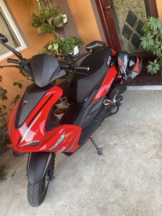Scuter 125cc 4 timpi 2025 nou