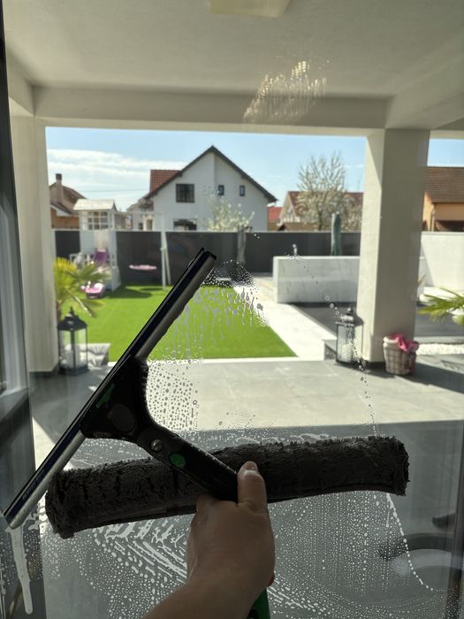 Servicii de Curățenie