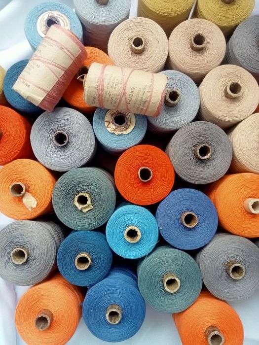 Продам нитки х/б 80