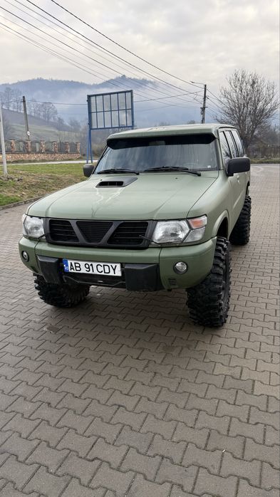 Nissan patrol y61