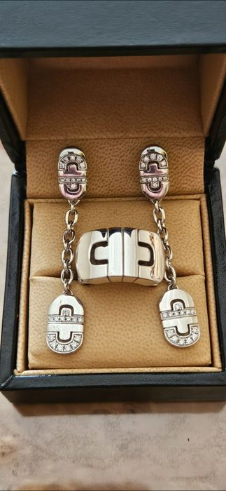 Бренд BVLGARI Parentesi. Золотой комплект 750 пробы с бриллиантами.