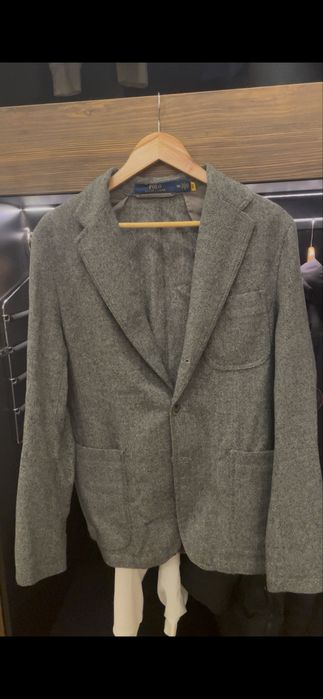 Продавам сако ralph Lauren