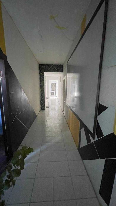 G'ijduvon xo'jayi jahon yonida 3 qavatli bino sotiladi.