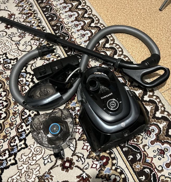 Продам Пылесос Samsung