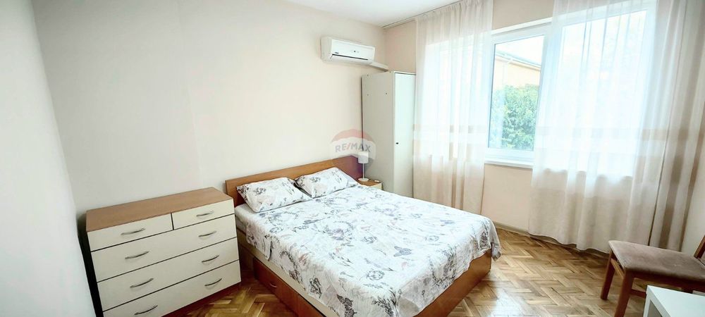 Тристаен обзаведен апартамент под наем, Гръцка махала, гр.Варна