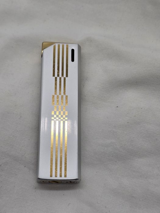 Bricheta veche Penguin