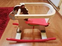 Cal tip balansoar clasic cu spatar si margine pentru protectie copii