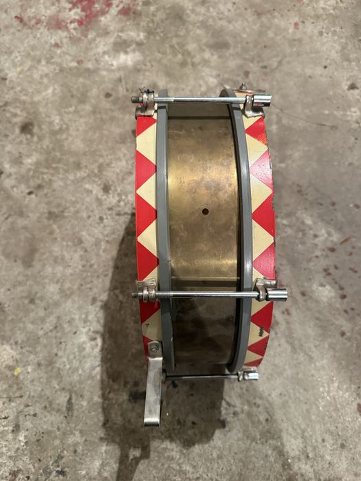 Продавам солобарабан