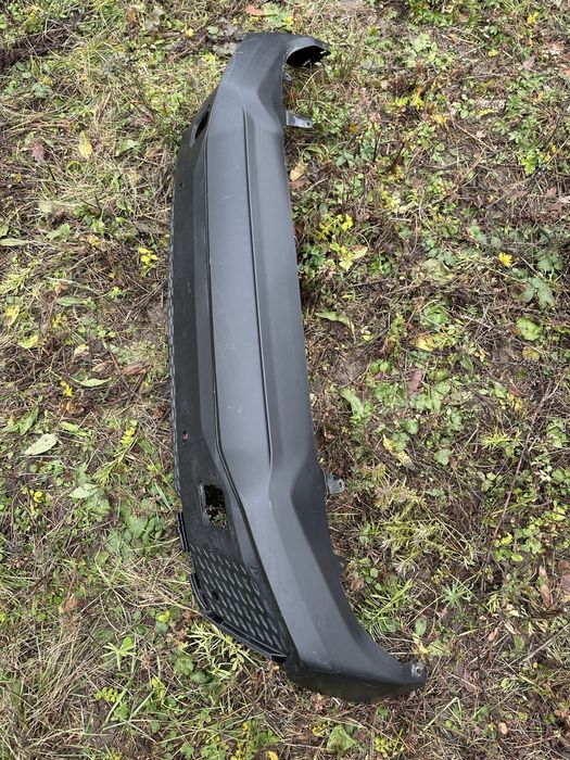 Spoiler inferior bară spate toyota chr.