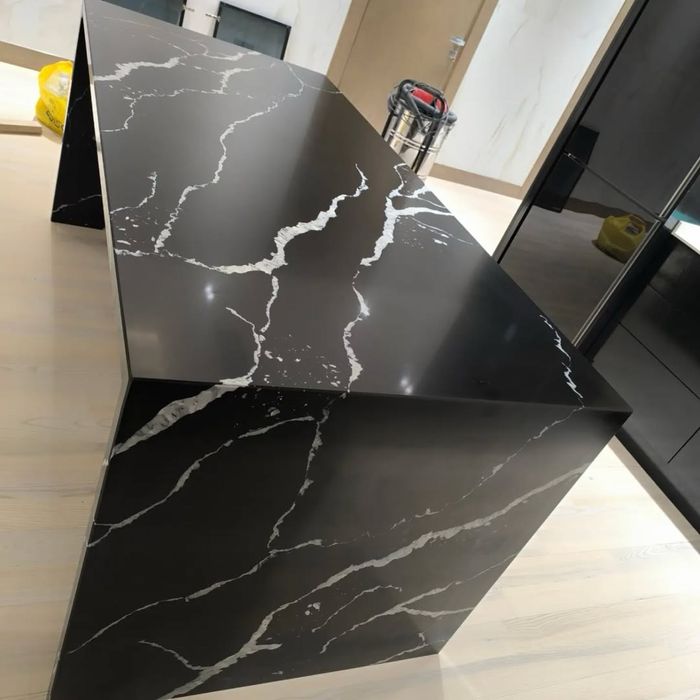 Столешнитцы из искуственного камня.