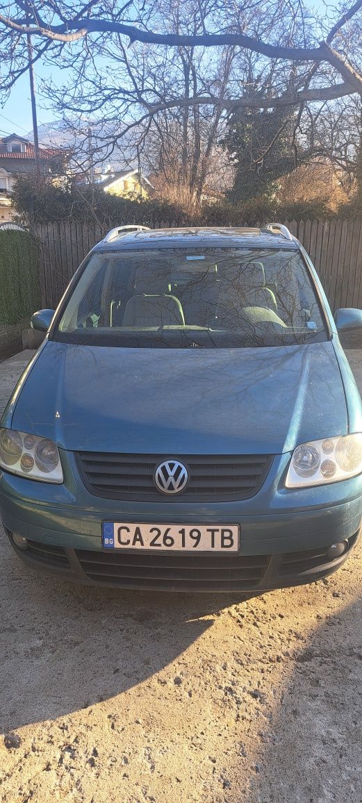Фолцваген  тауран 1.9 tdi