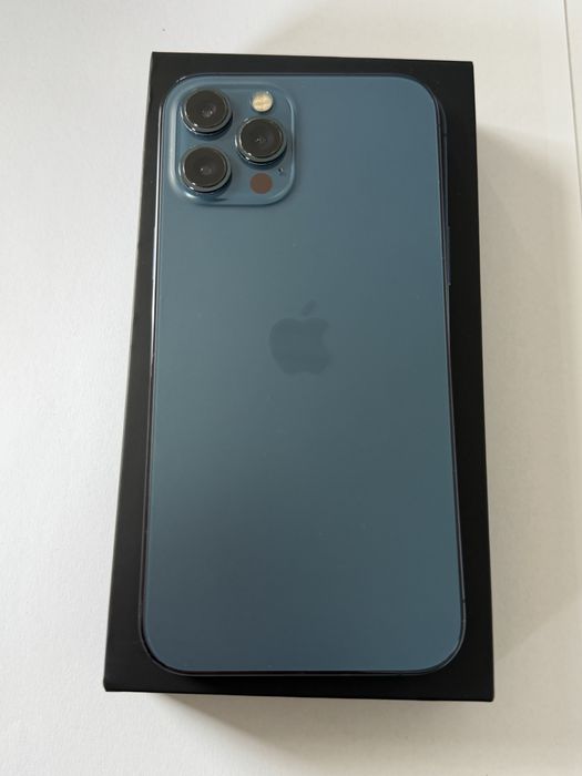 iPhone 12 Pro Max. Като Нов.Оригинален без ремонти и сменявани детайли