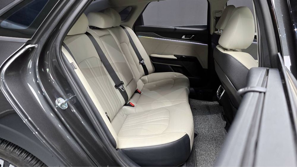 Kia K5 1.6 Turbo Signature 2023