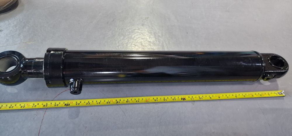 Cilindru hidraulic utilaje  preț 960 se poate trimite prin curier rapi